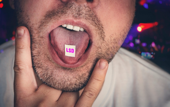 O que o LSD faz com a pessoa? 